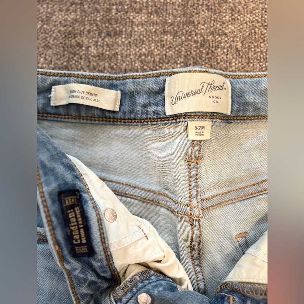Universal Thread Light Blue Ripped Skinny Jeans - Picture 2 of 3